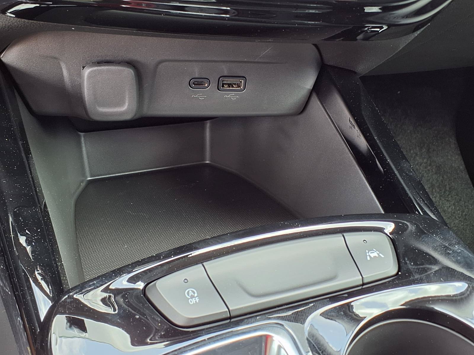 New 2026 Chevrolet Trax LT FWD image 15
