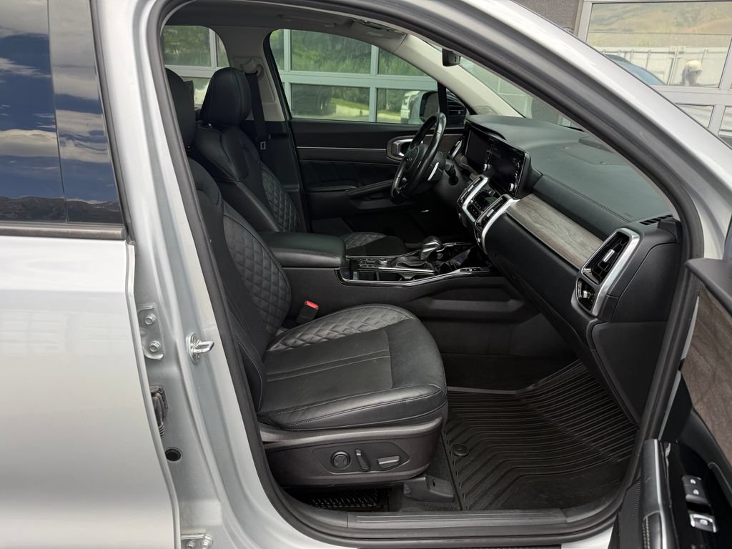 Used 2022 Kia Sorento SX Prestige AWD/4WD image 52