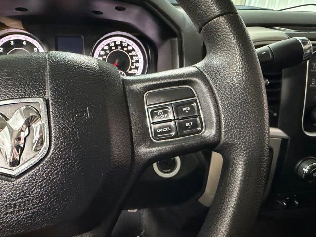 Used 2018 RAM 3500 SLT AWD/4WD image 13