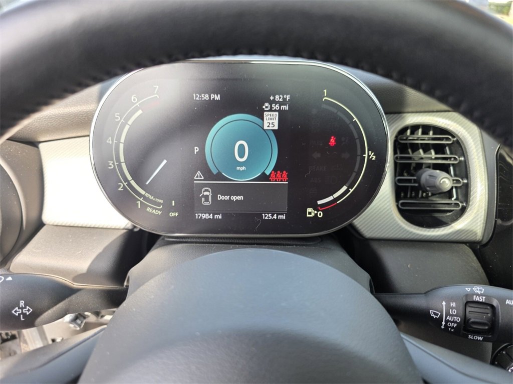 Used 2023 MINI Cooper 4-Door Hardtop image 22