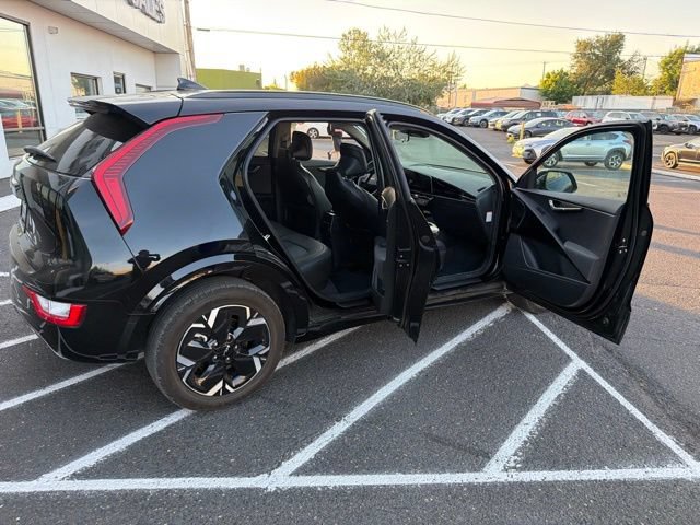 Used 2024 Kia Niro Wind FWD image 20