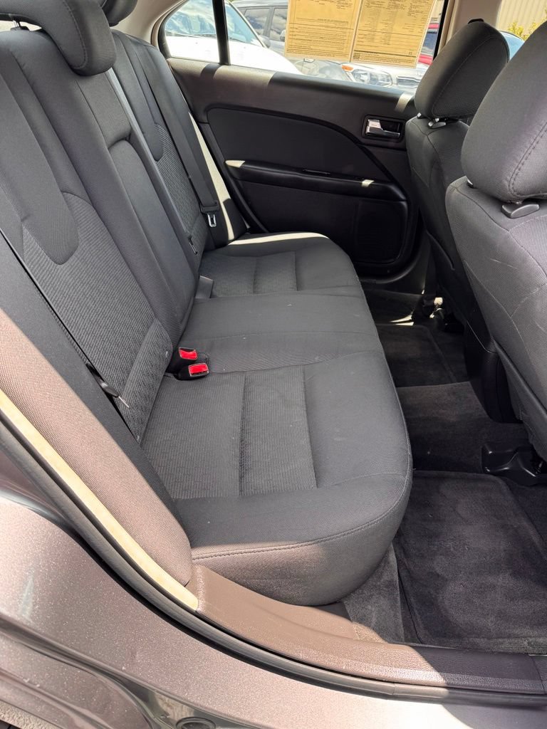Used 2011 Ford Fusion SE w/ 201A Rapid Spec Order Code FWD image 13