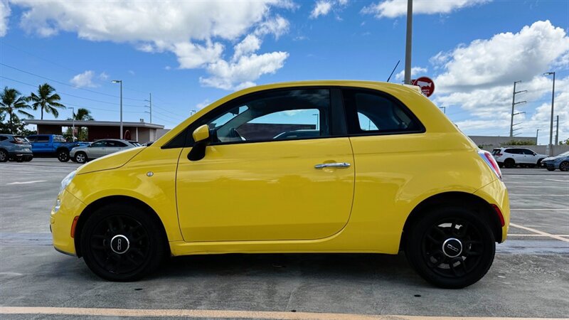 Used 2013 FIAT 500 Pop FWD image 2