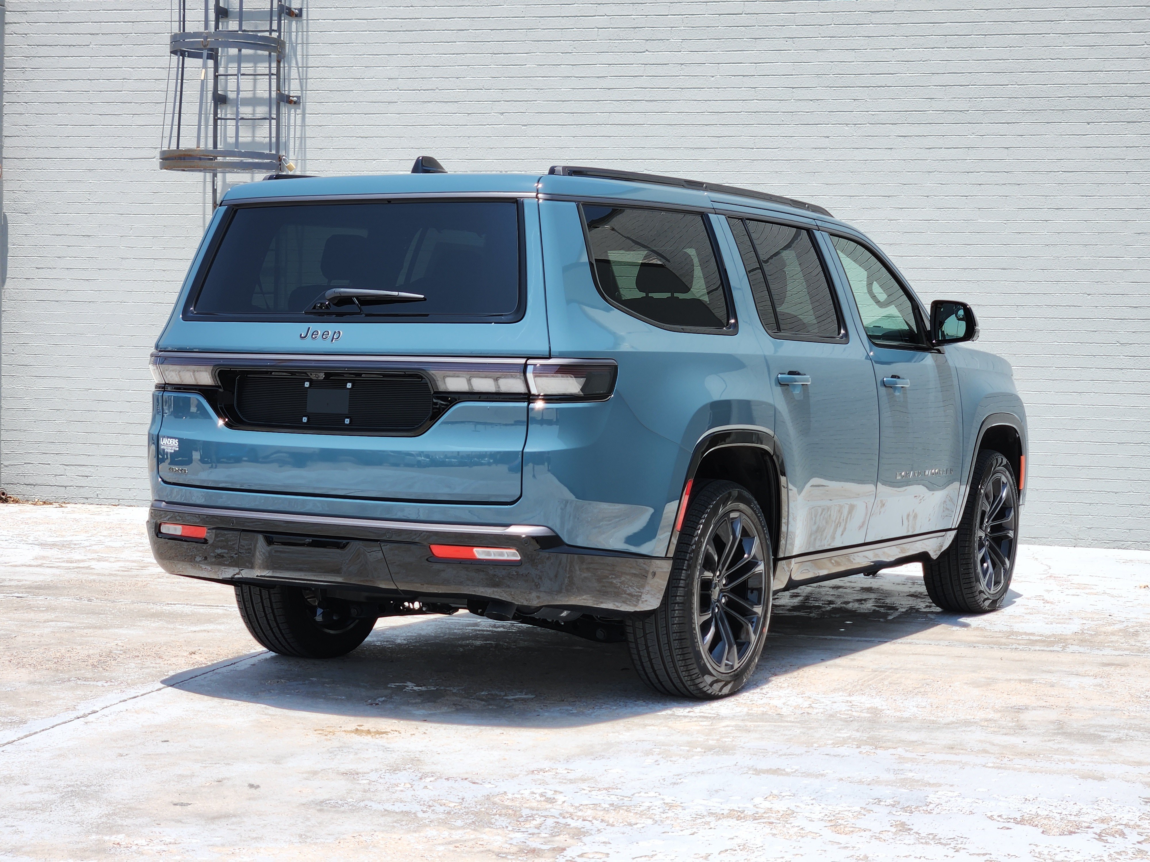 New 2026 Jeep Grand Wagoneer Summit AWD/4WD image 4