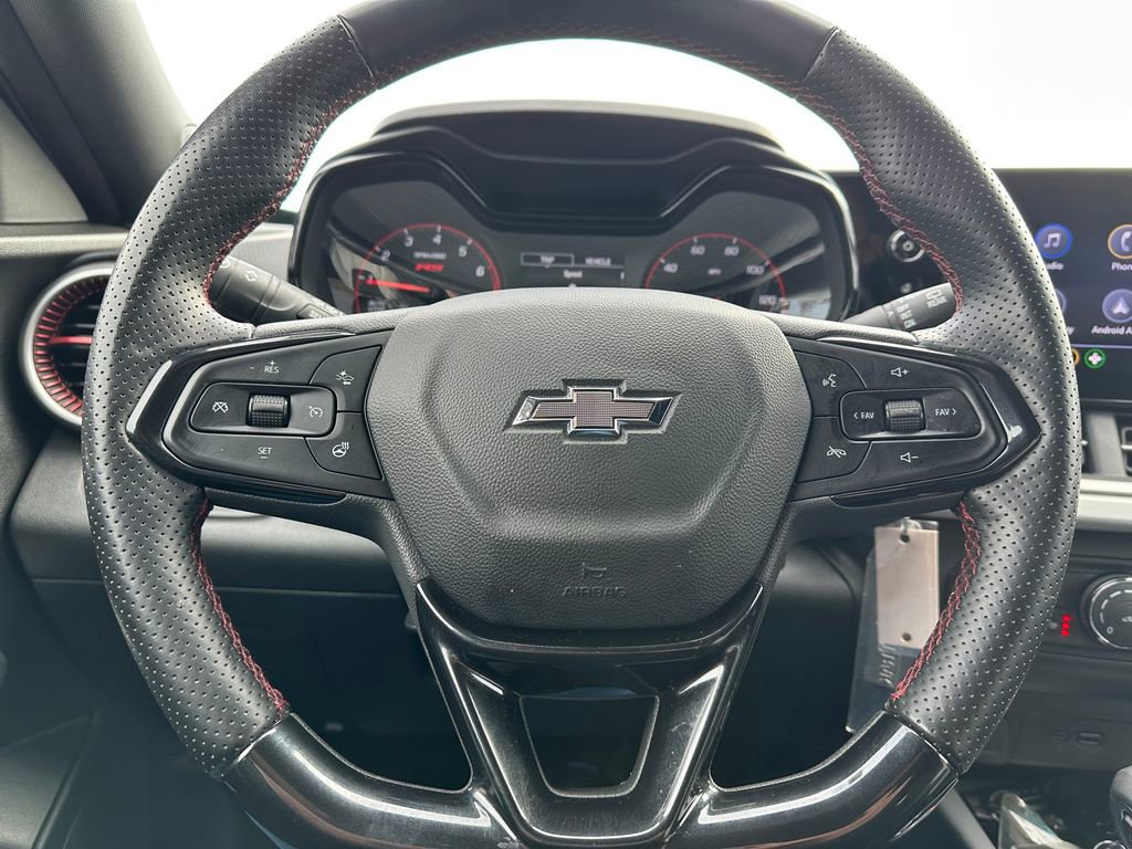 Used 2024 Chevrolet Trax RS image 27