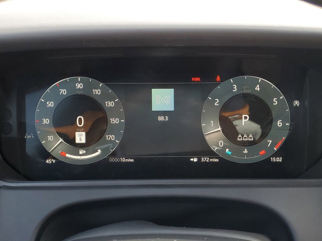 New 2026 Land Rover Range Rover Velar Dynamic SE AWD/4WD image 15