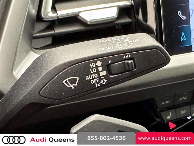Used 2025 Audi Q4 e-tron Premium w/ Convenience Package image 31
