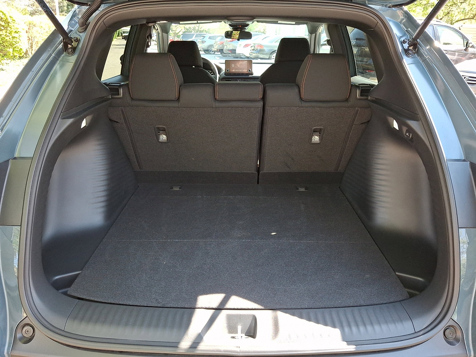 Used 2025 Honda HR-V Sport image 28