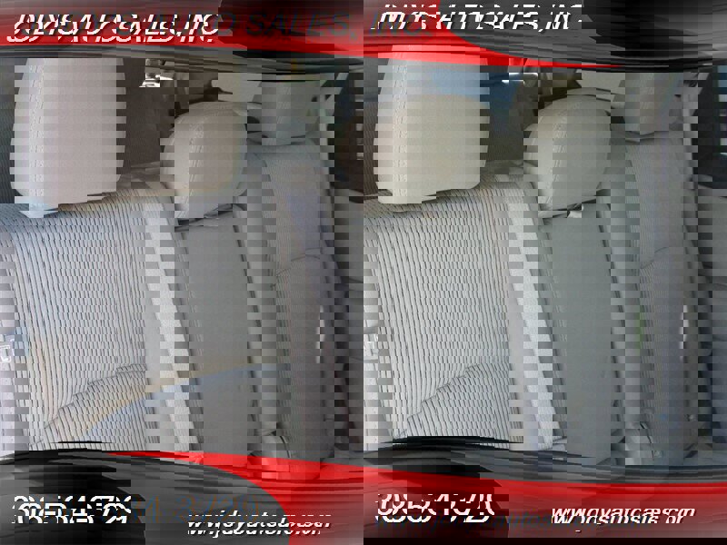 Used 2018 Dodge Journey SXT w/ Safe & Sound Group image 24