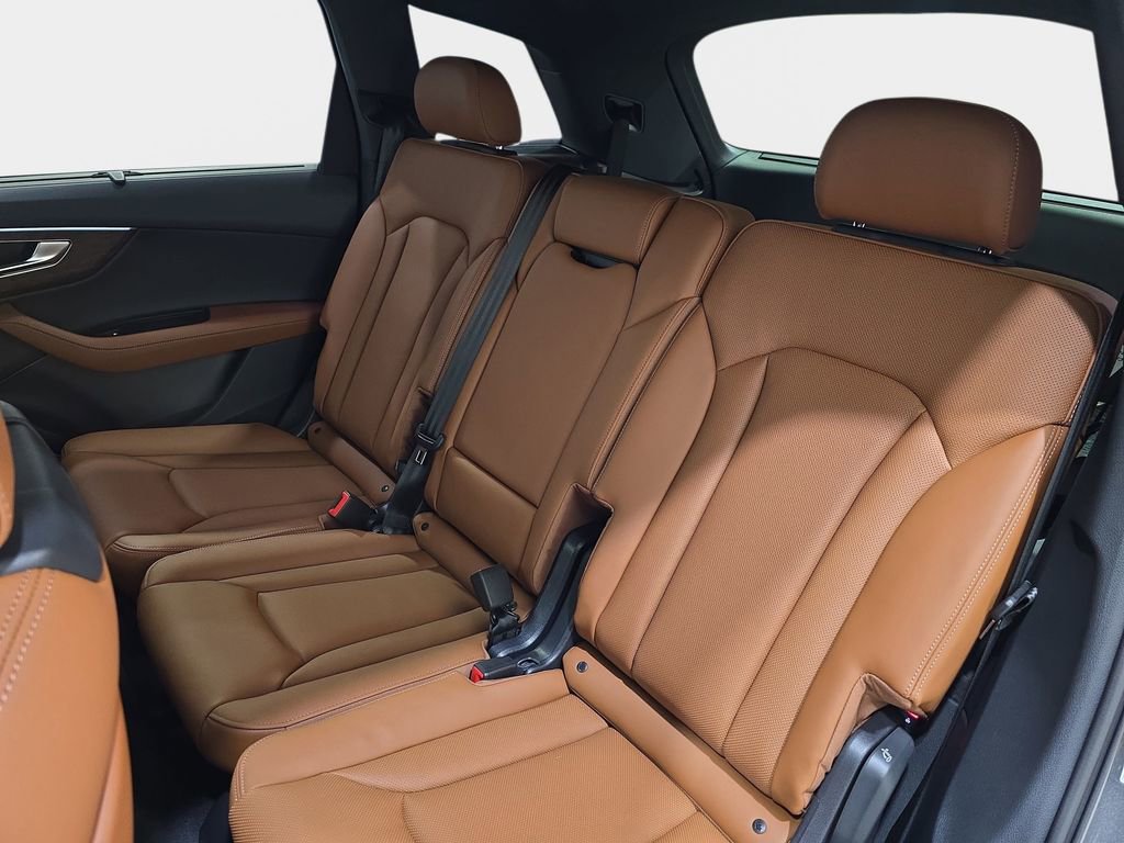 New 2026 Audi Q7 3.0T Prestige image 12