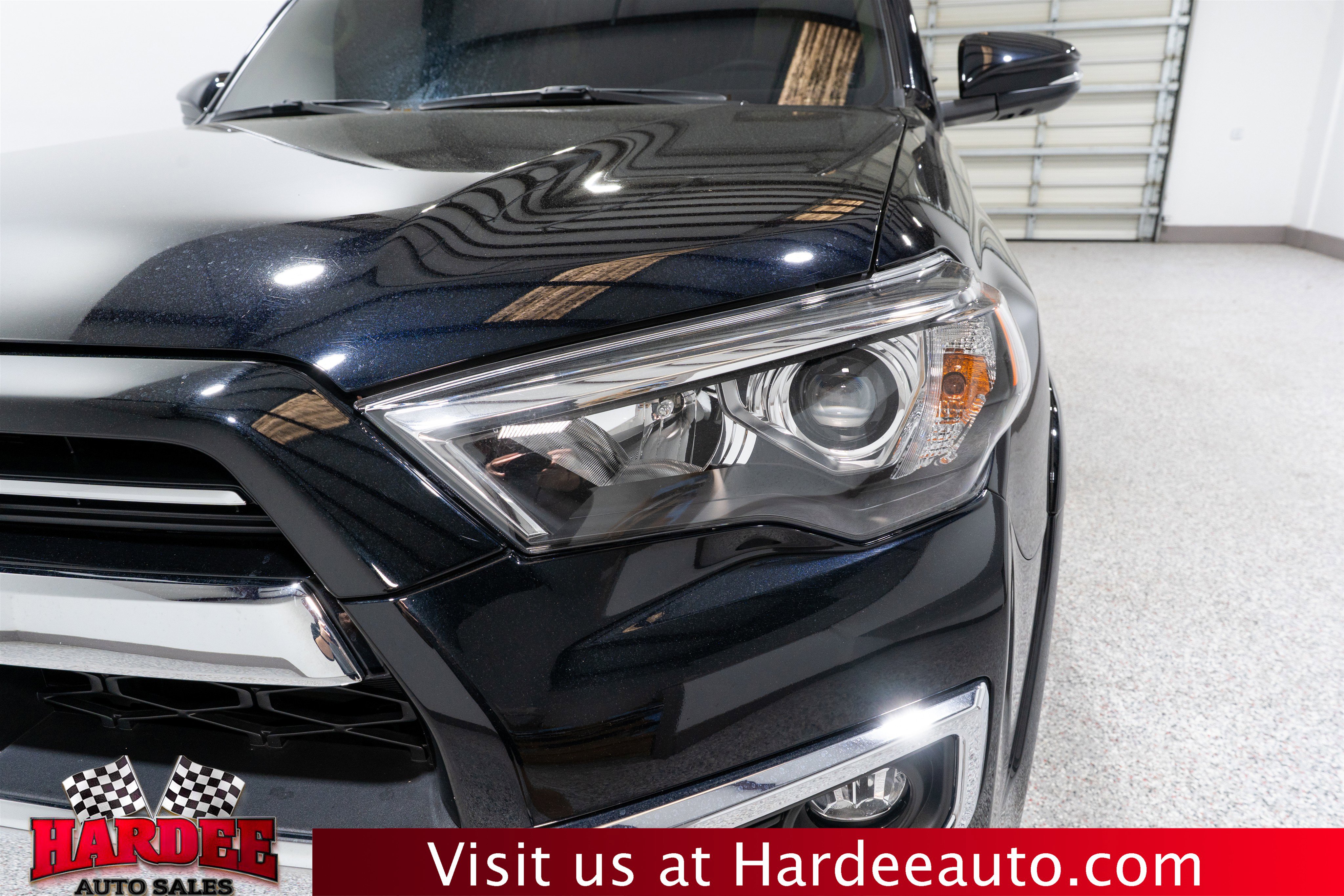 Used 2024 Toyota 4Runner Limited image 8