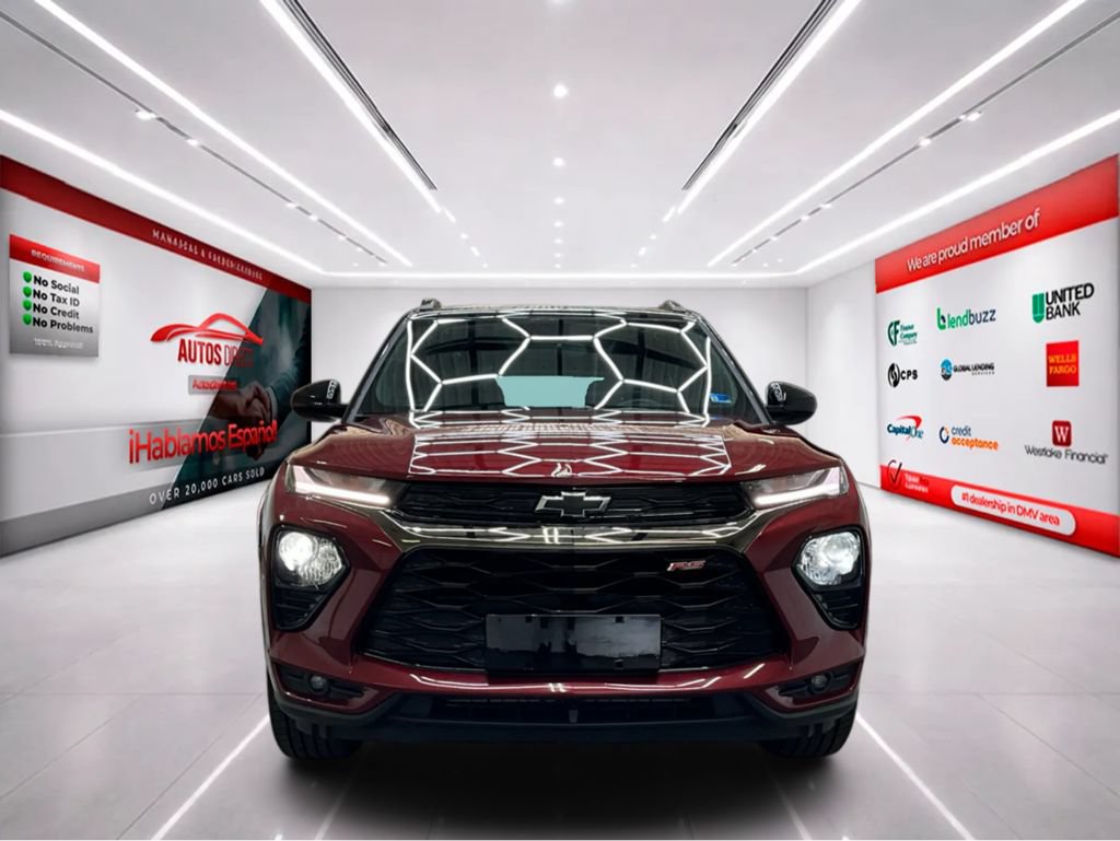 Used 2022 Chevrolet TrailBlazer RS AWD/4WD image 2