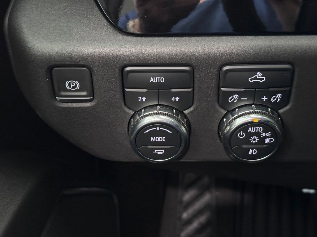 Certified 2024 GMC Sierra 1500 Elevation AWD/4WD image 23