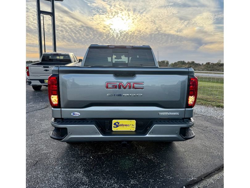 New 2026 GMC Sierra 1500 Elevation w/ Elevation Premium Package image 3