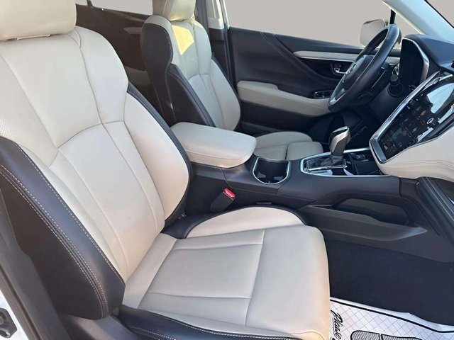 Certified 2025 Subaru Outback Limited image 11