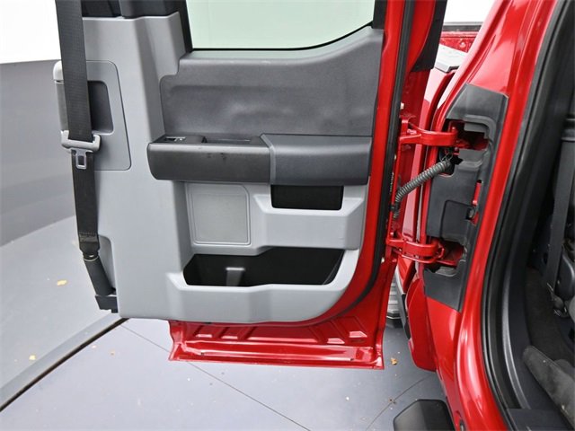 Used 2024 Ford F250 XLT w/ Camper Package image 13
