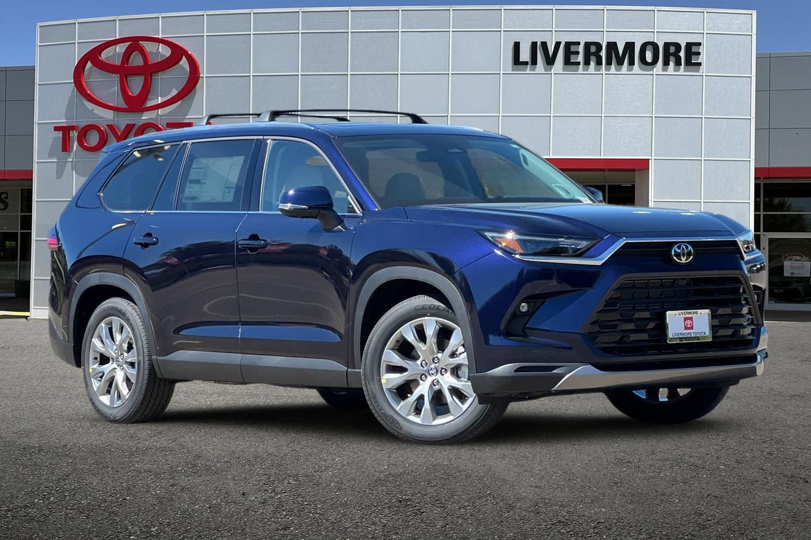 New 2026 Toyota Grand Highlander AWD Hybrid image 2