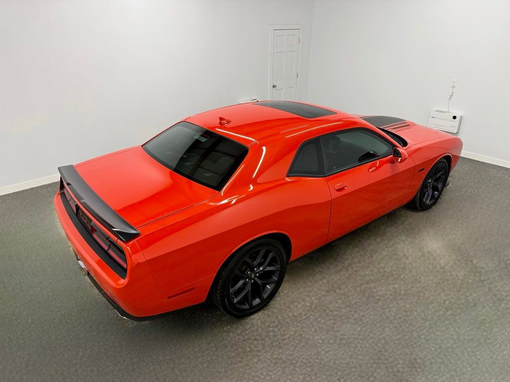 Used 2023 Dodge Challenger R/T w/ Blacktop Package image 10