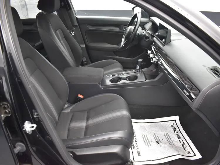 Used 2022 Honda Civic Sport image 16