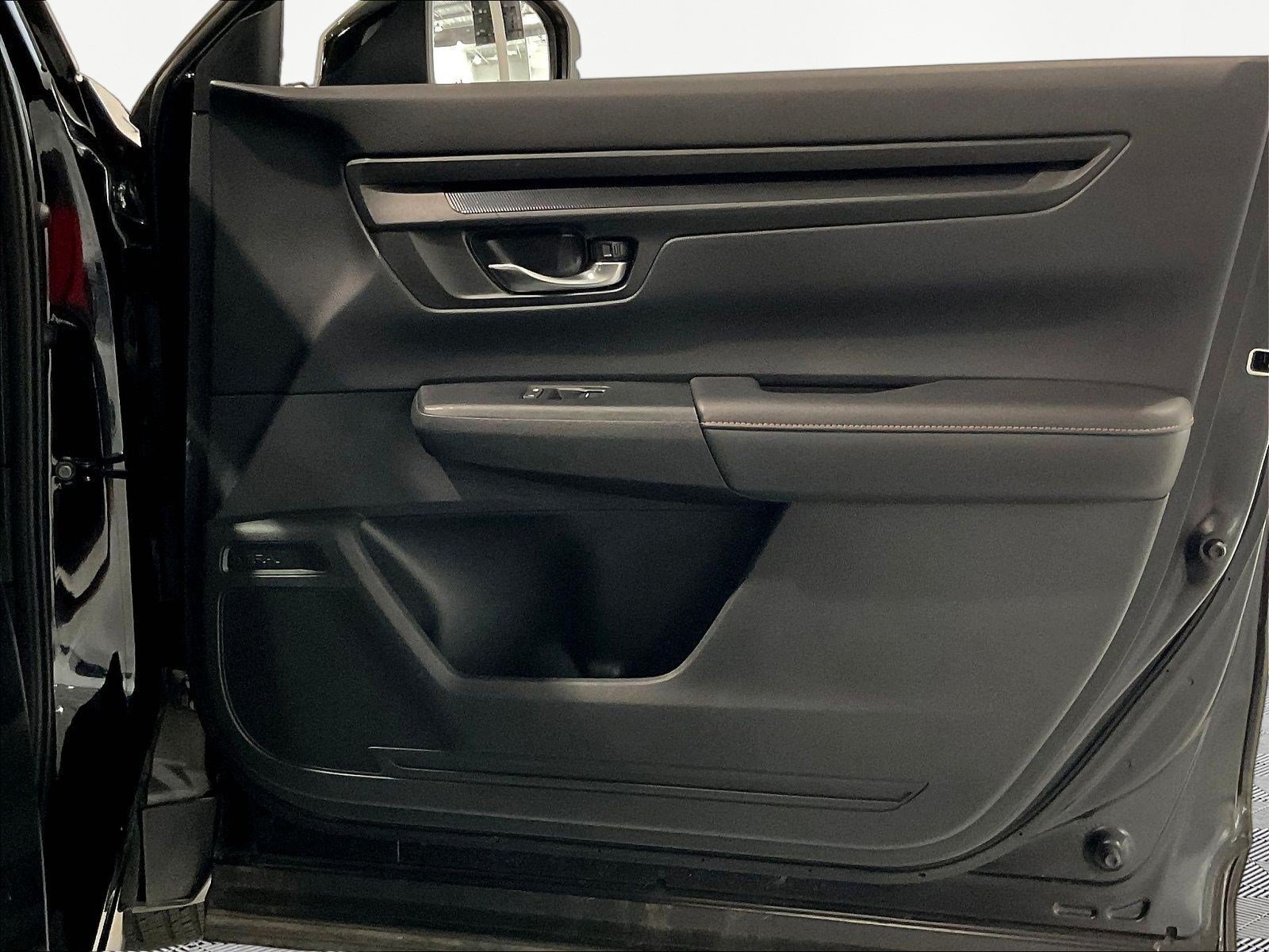 Certified 2025 Honda CR-V Sport-L image 28