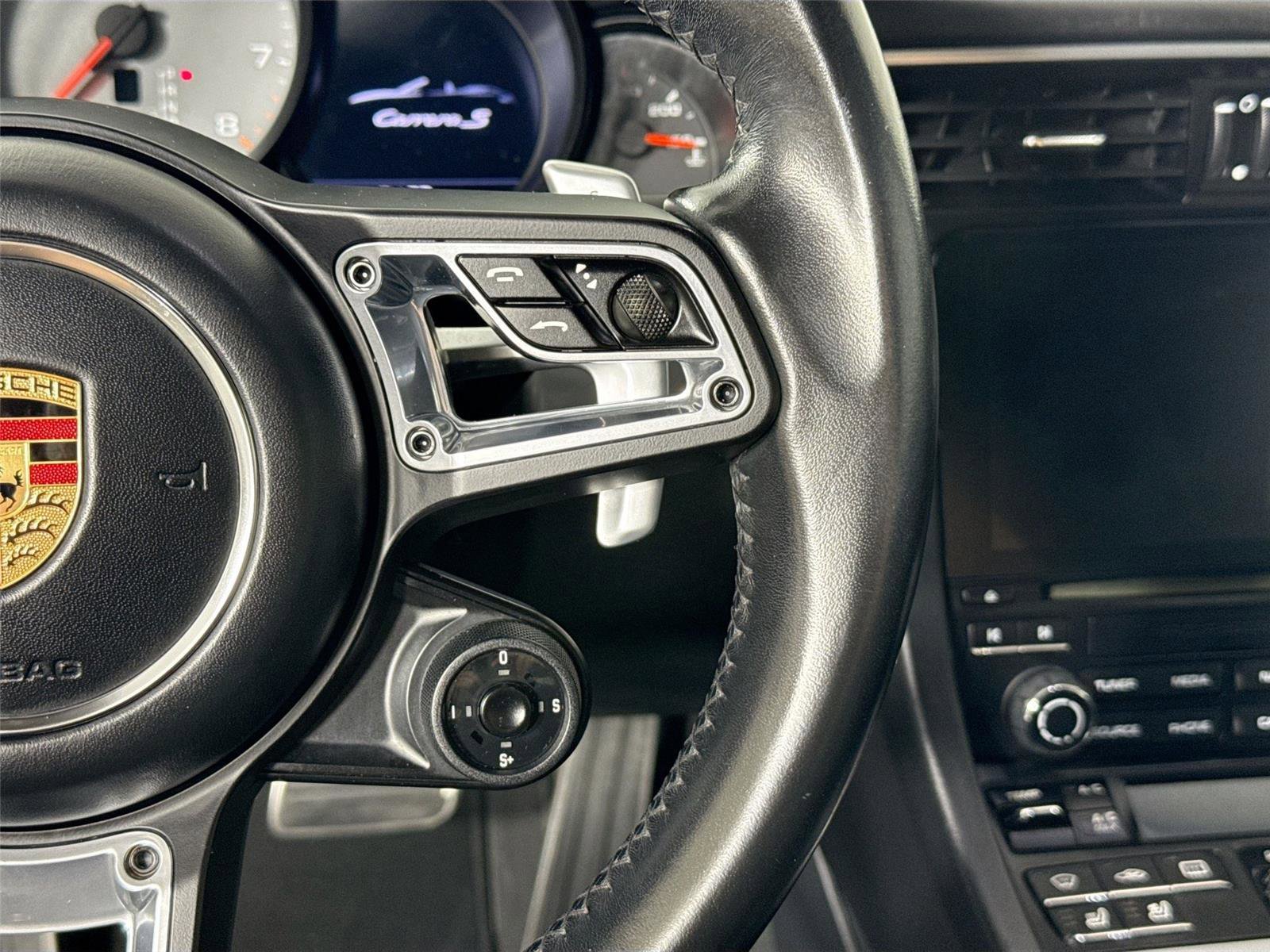 Used 2017 Porsche 911 Carrera S image 21