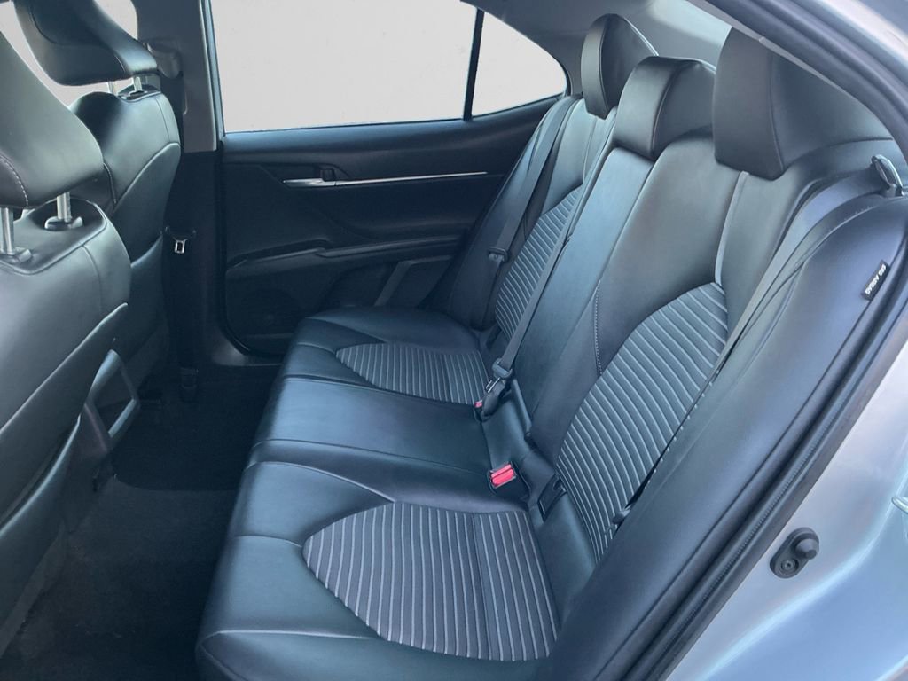Used 2023 Toyota Camry SE image 13