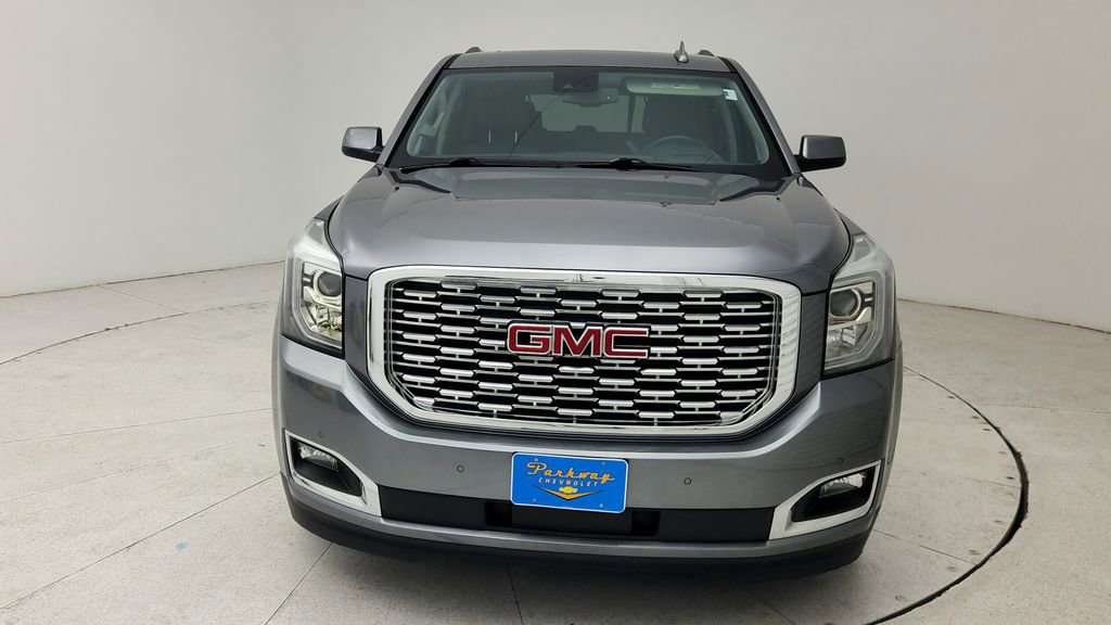 Used 2020 GMC Yukon XL Denali w/ Open Road Package RWD image 2