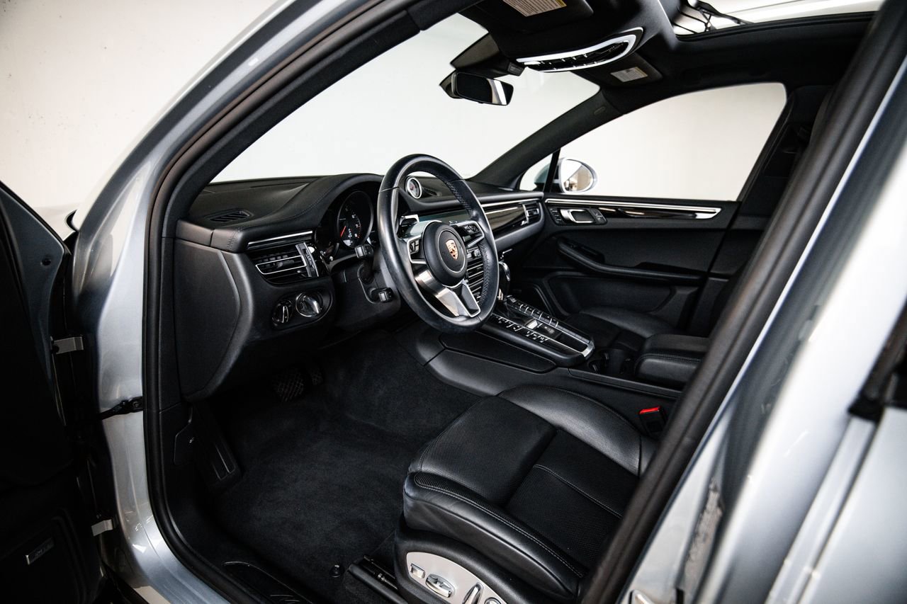 Used 2019 Porsche Macan AWD/4WD image 4