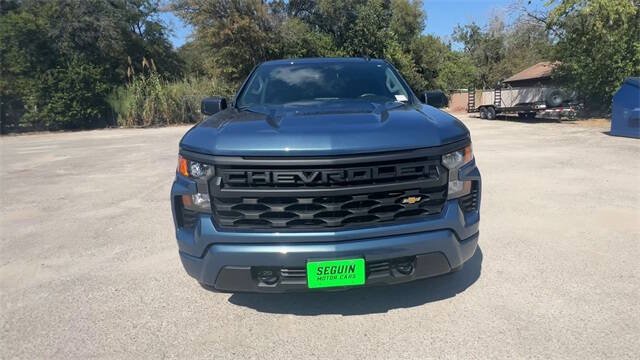 Used 2024 Chevrolet Silverado 1500 Custom RWD image 3