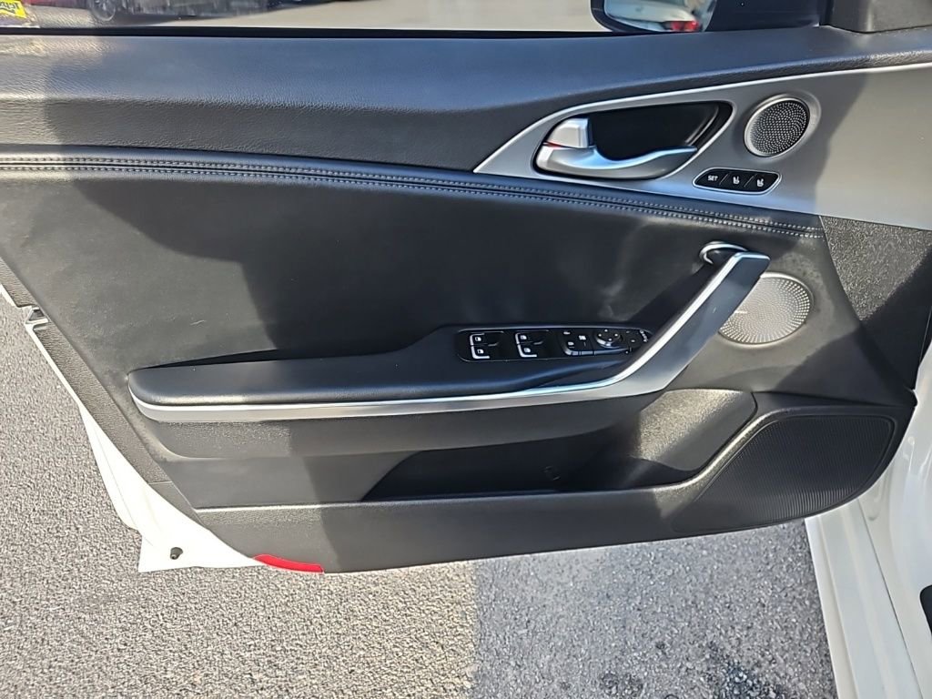 Used 2018 Kia Stinger GT2 image 15