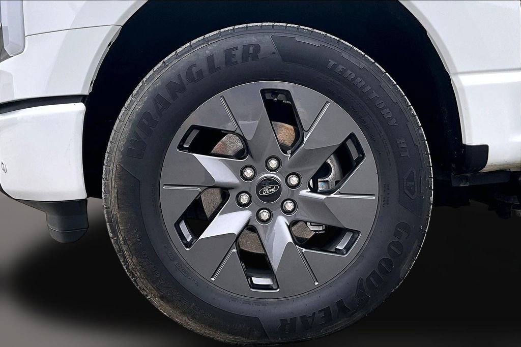 Used 2023 Ford F150 Lightning XLT w/ Equipment Group 312A High image 33