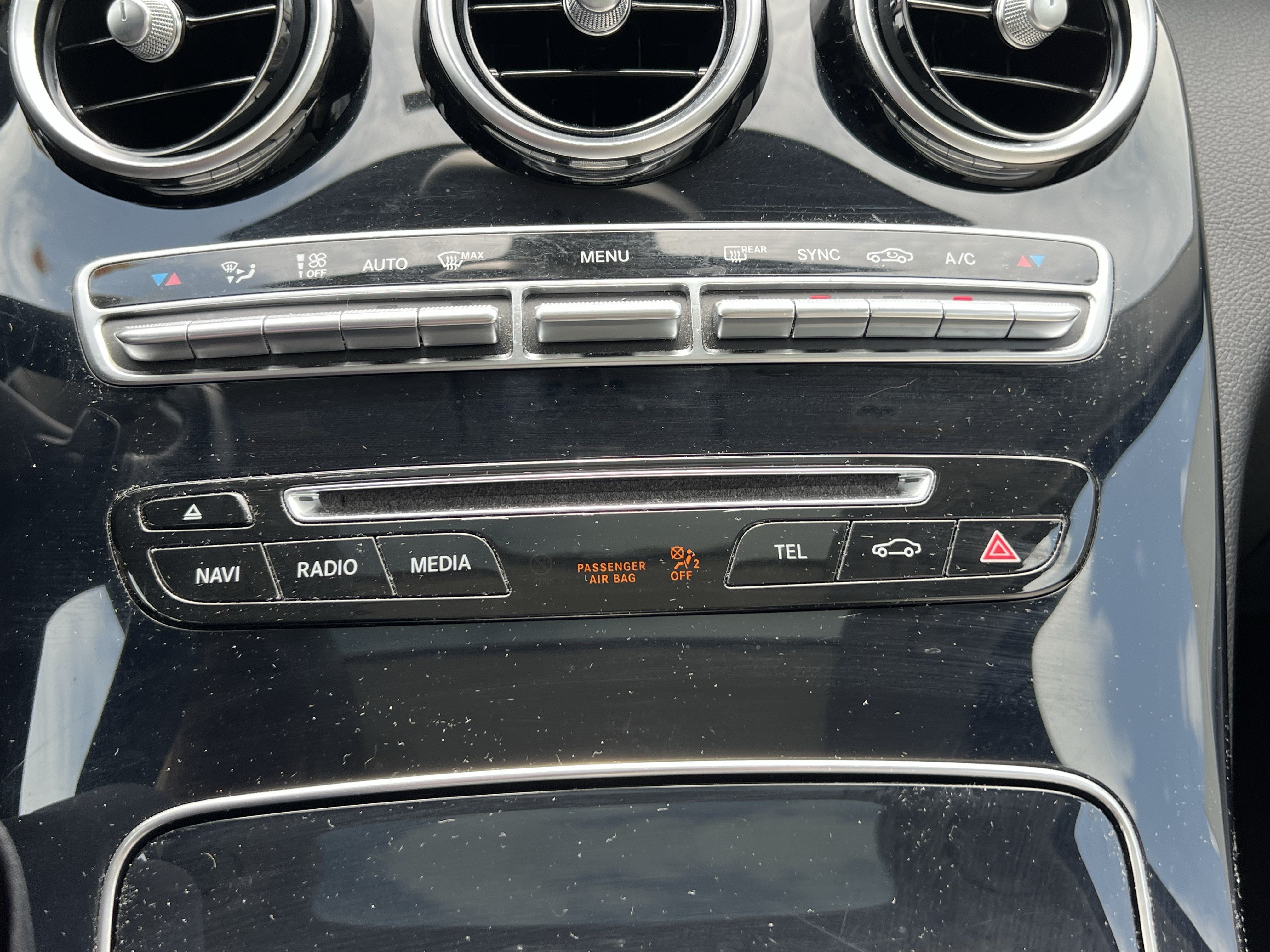 Certified 2016 Mercedes-Benz C 300 4MATIC Sedan image 30