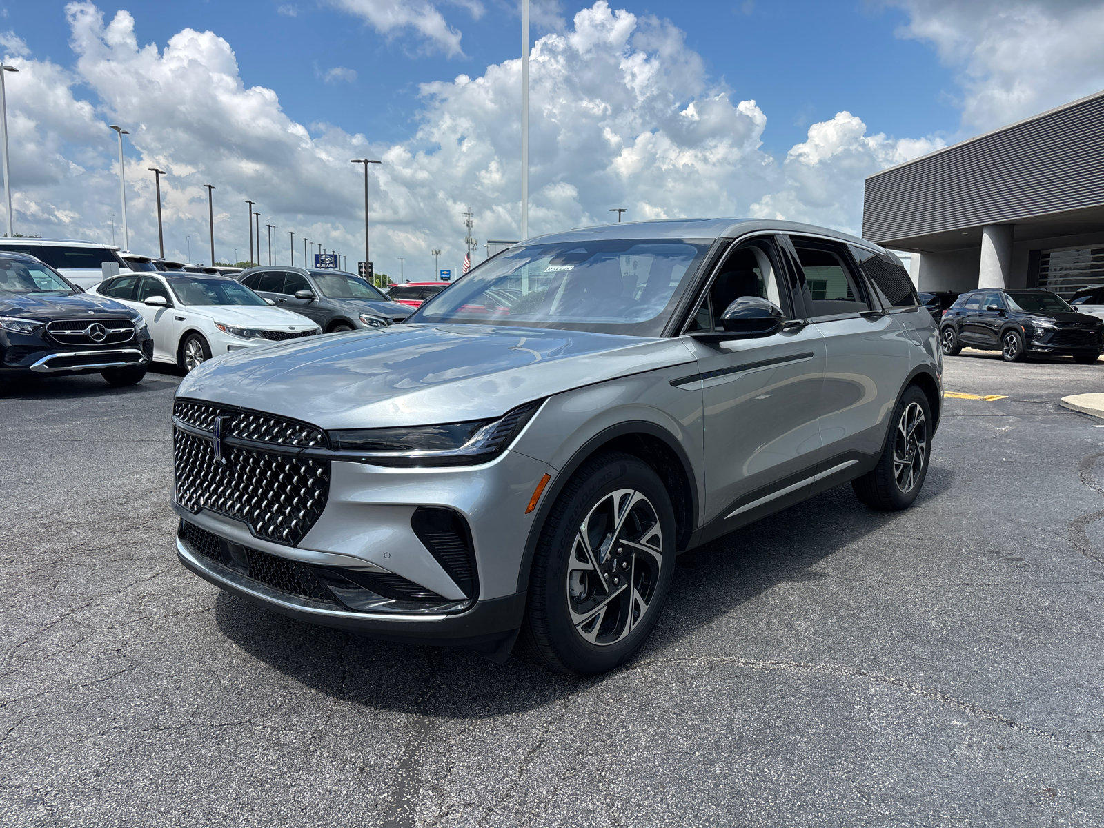 New 2026 Lincoln Nautilus Premier w/ Equipment Group 102A AWD/4WD image 3