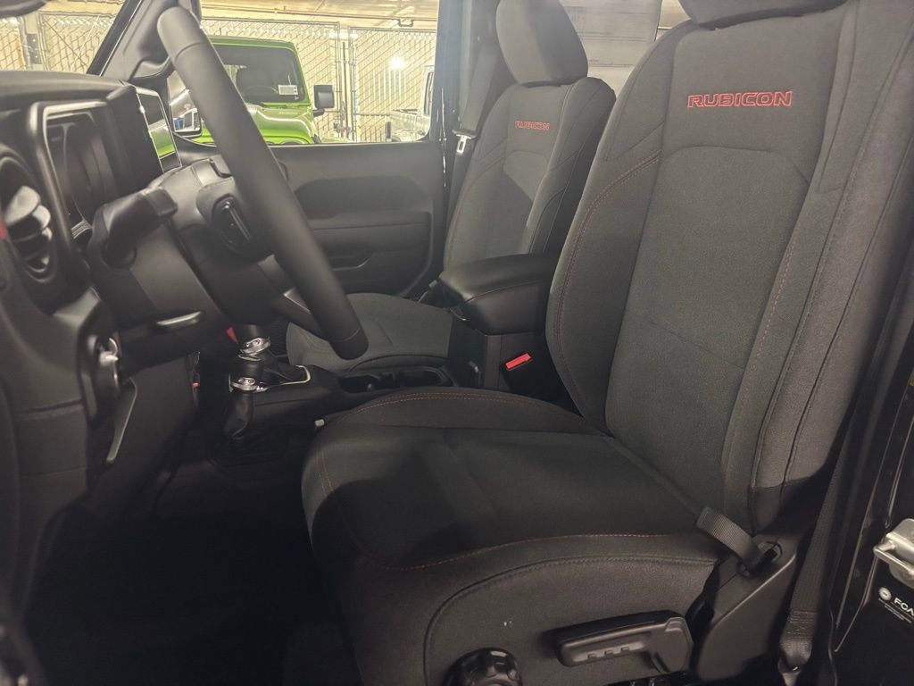 New 2025 Jeep Gladiator Rubicon w/ Safety Group image 11