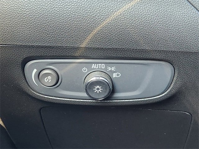 Used 2024 Buick Encore GX Sport Touring image 24