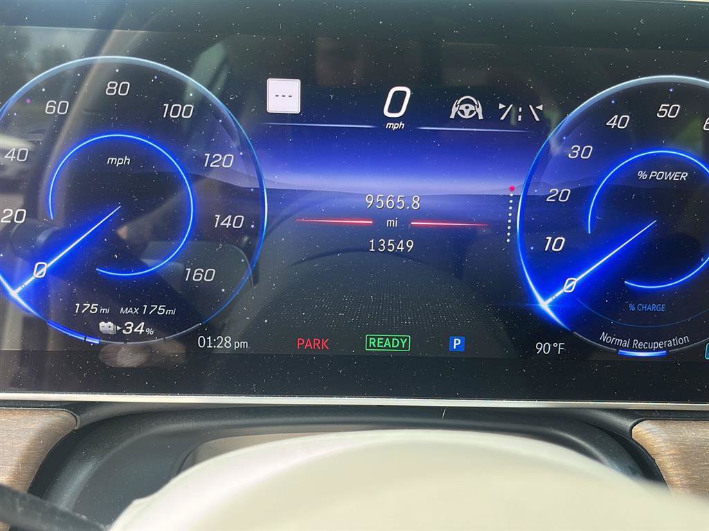 Used 2023 Mercedes-Benz EQS 450+ 4MATIC Sedan image 2