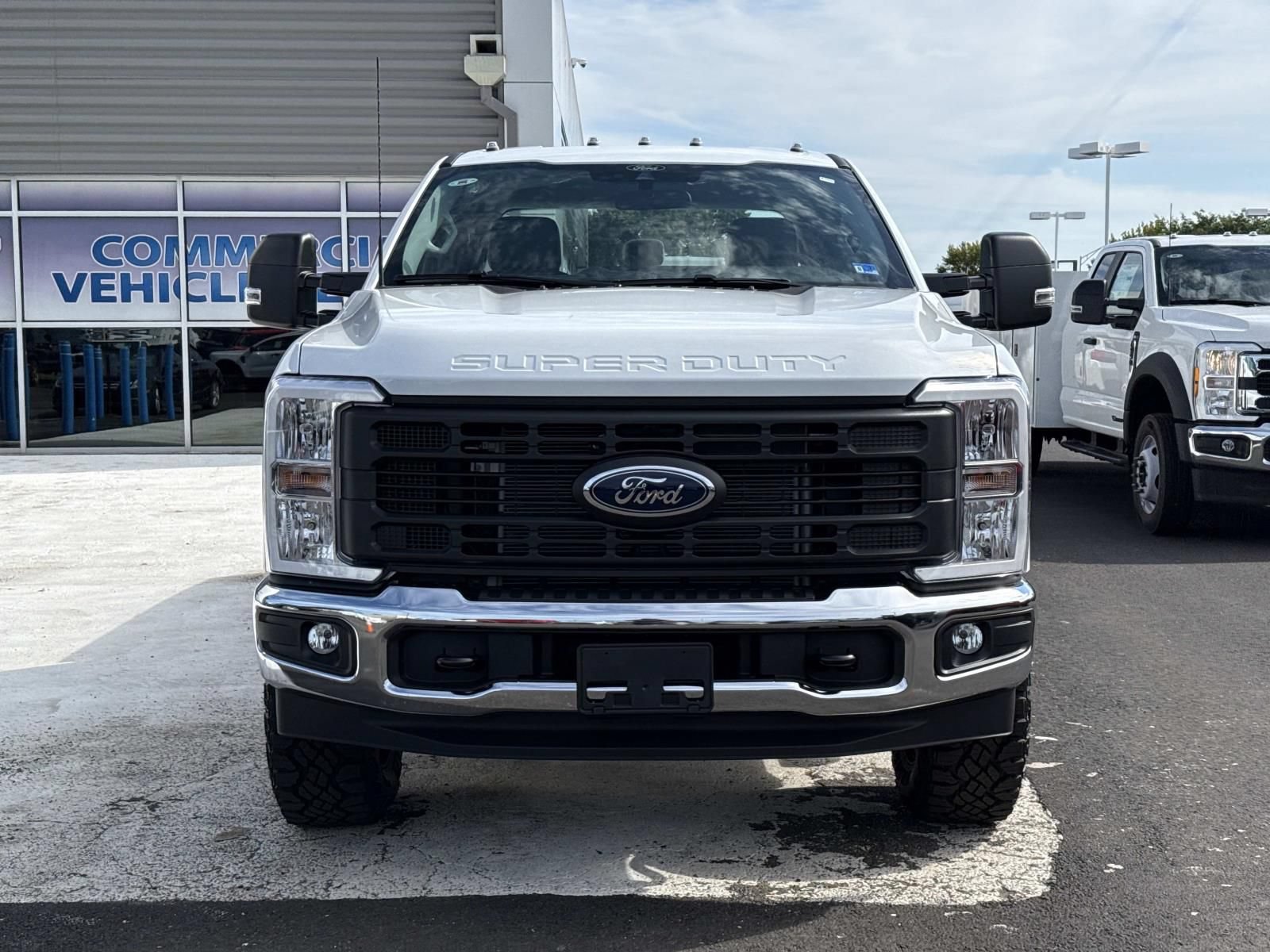 New 2026 Ford F250 XL w/ XL Off-Road Package AWD/4WD image 8