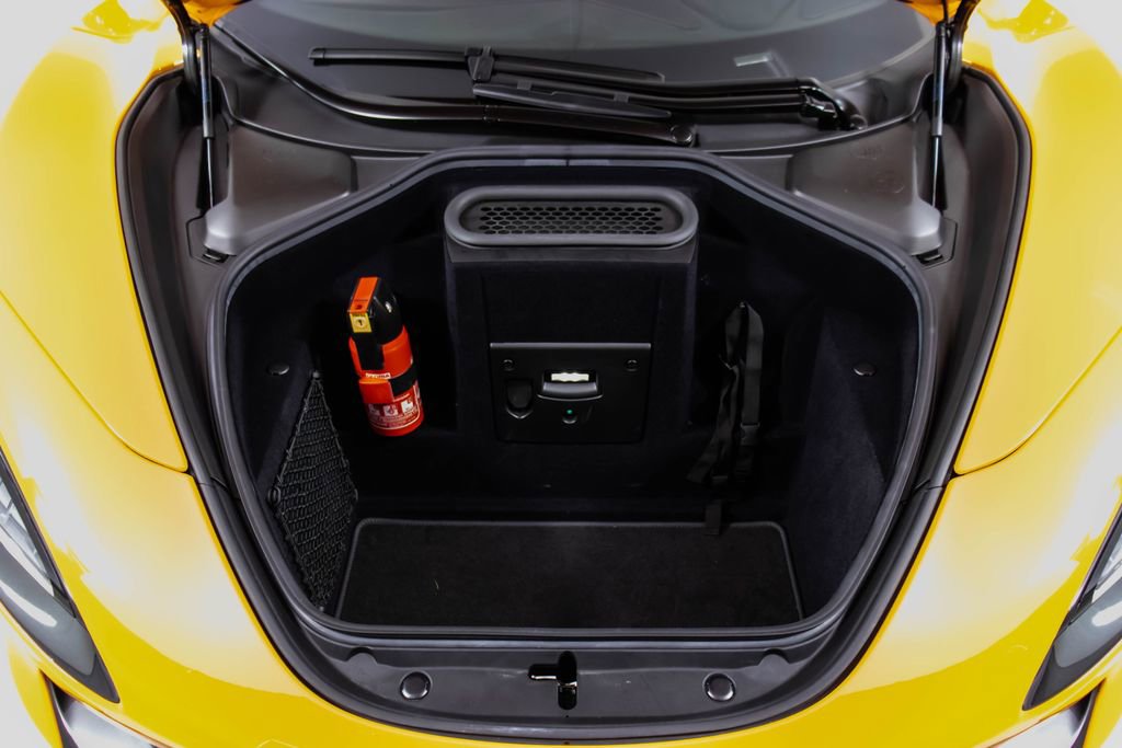 Used 2021 McLaren 720S Performance image 13