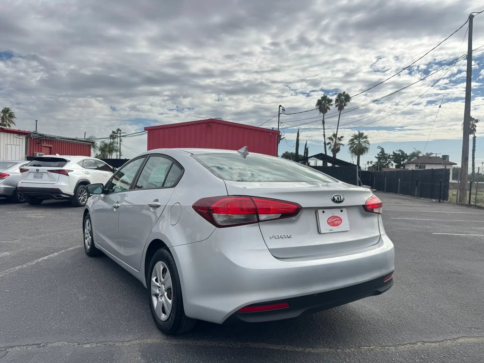 Used 2017 Kia Forte LX FWD image 5