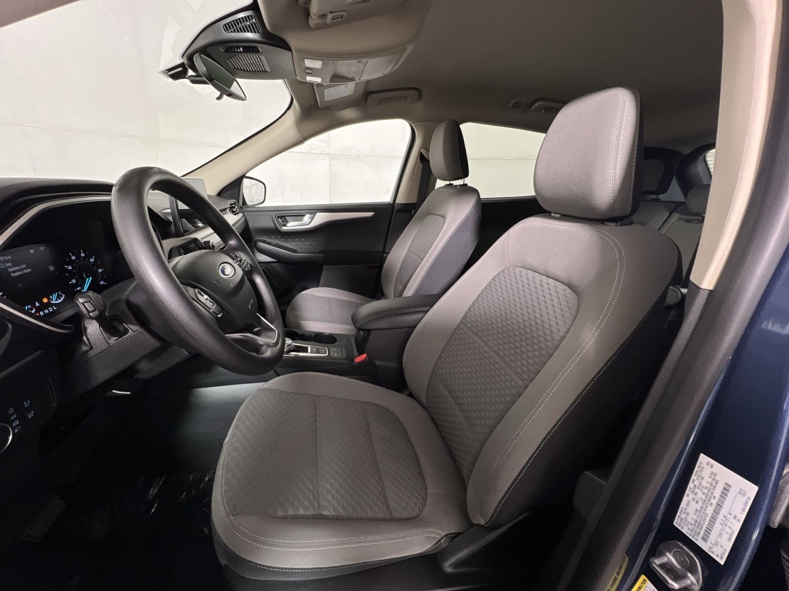 Used 2020 Ford Escape SE FWD image 13
