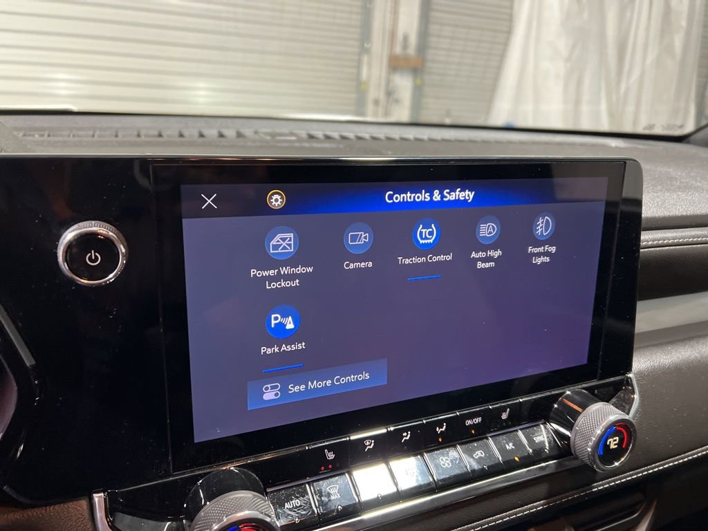 Used 2025 Chevrolet Colorado LT w/ LT Convenience Package image 37