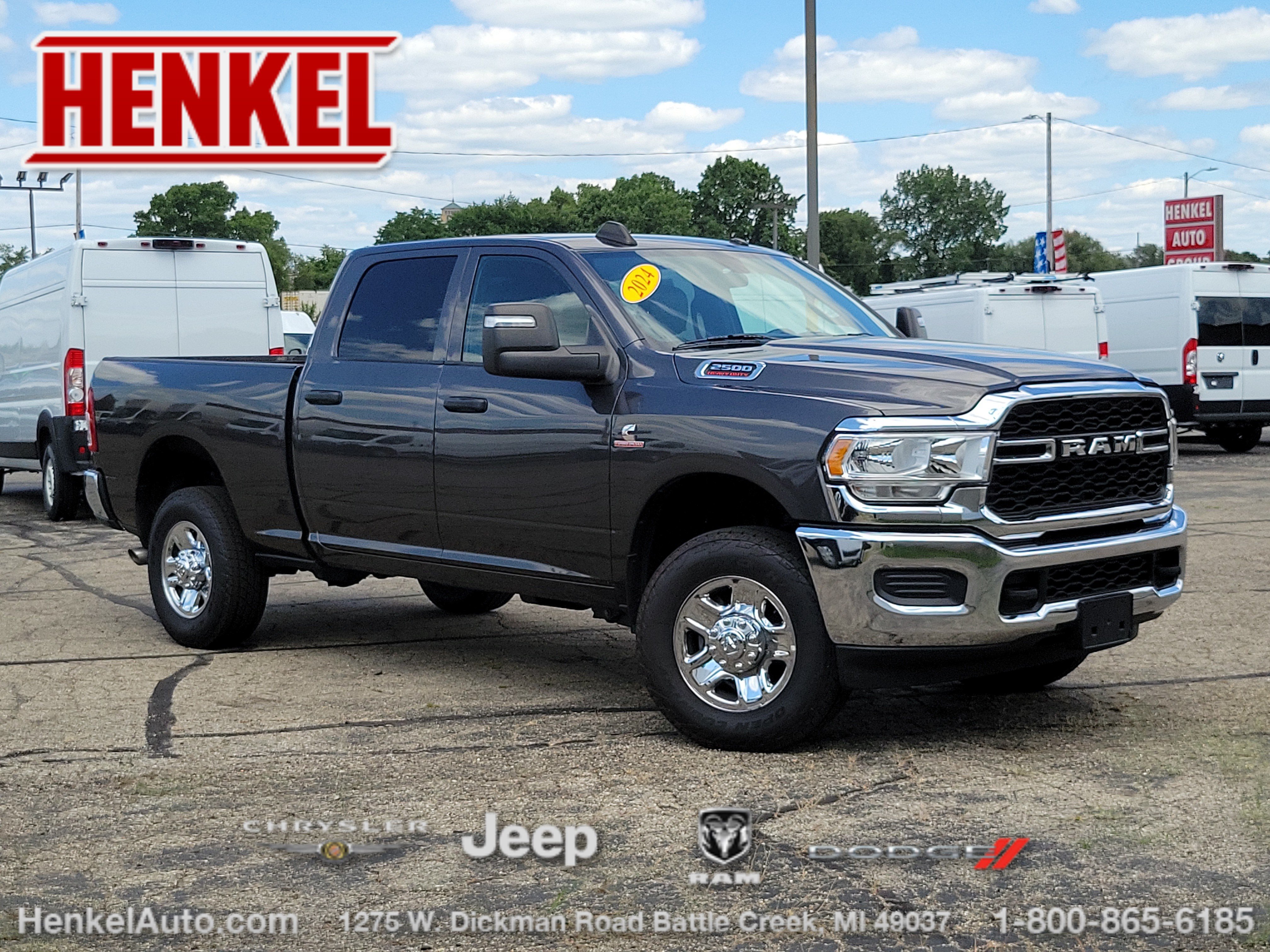 Used 2024 RAM 2500 Tradesman w/ Chrome Appearance Group AWD/4WD image 1