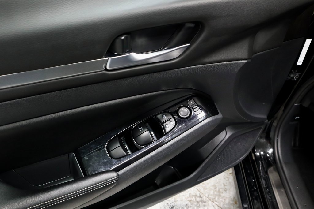 Certified 2025 Nissan Altima 2.5 SL image 24