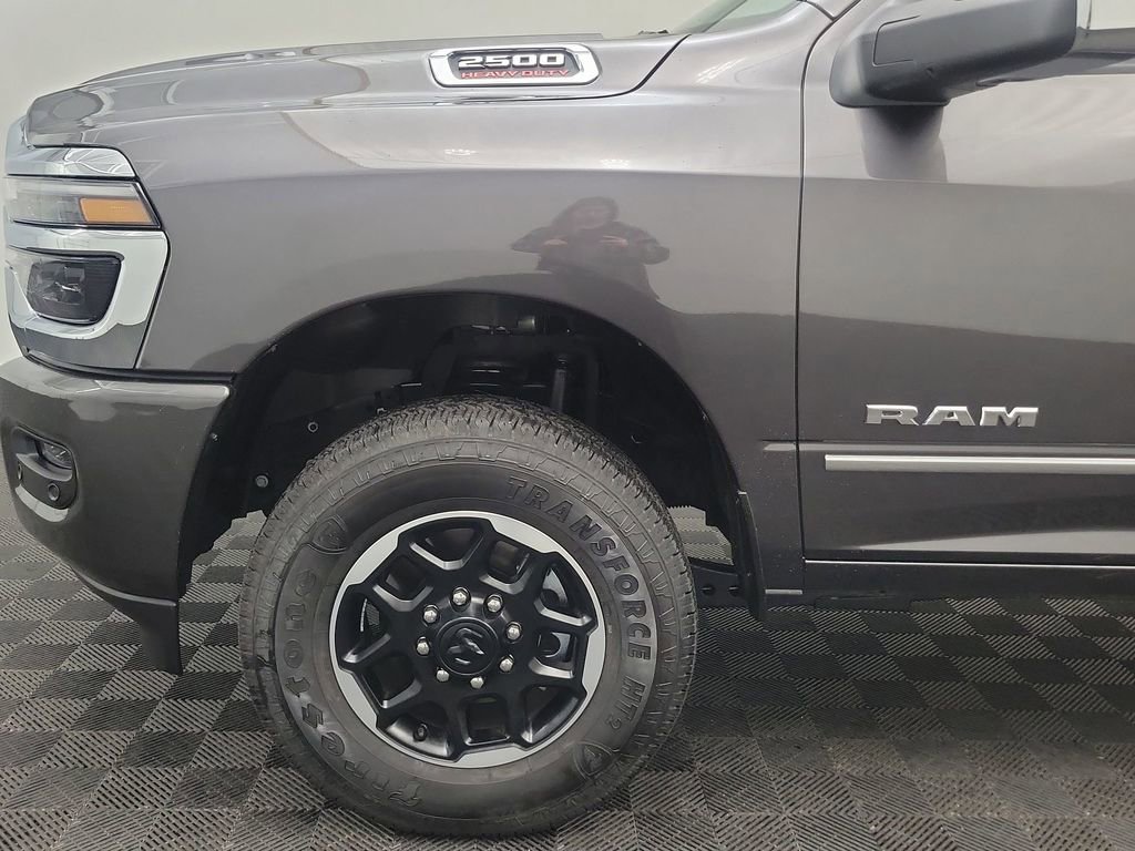Used 2025 RAM 2500 Laramie image 17