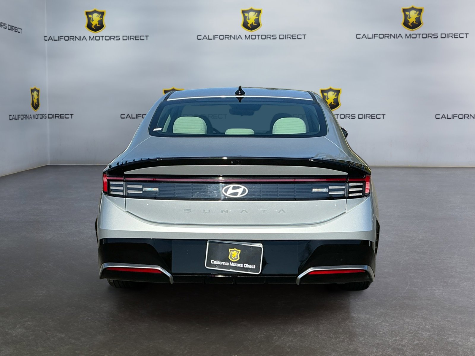 Used 2025 Hyundai Sonata SEL FWD image 6