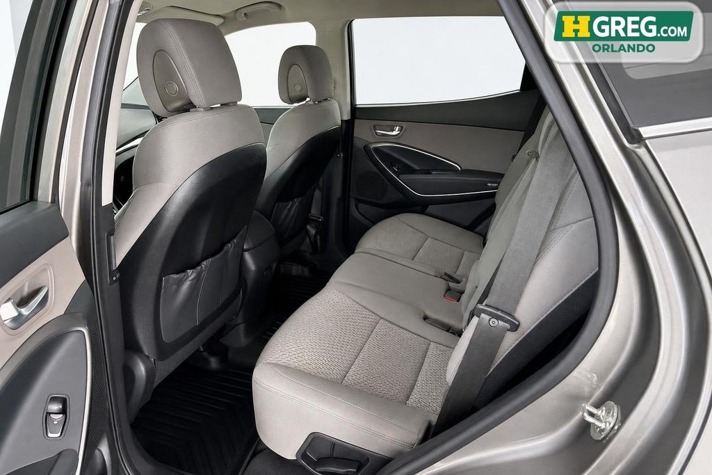 Used 2018 Hyundai Santa Fe Sport FWD image 17