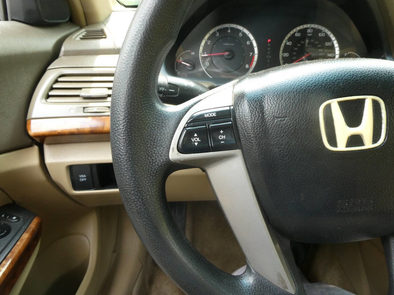 Used 2009 Honda Accord EX image 12