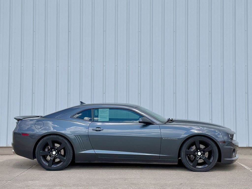 Used 2010 Chevrolet Camaro SS w/ RS Package RWD image 7