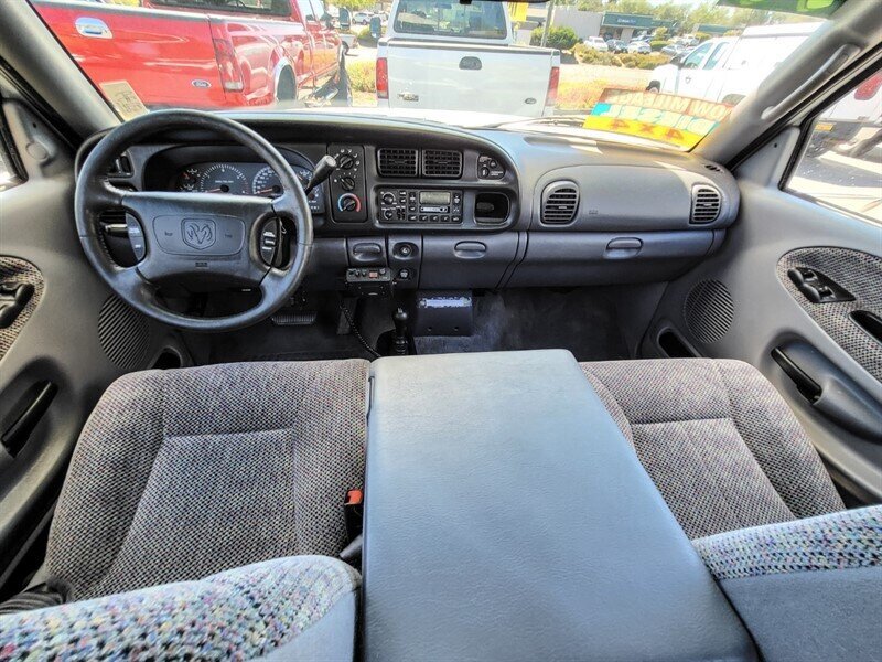 Used 1999 Dodge Ram 2500 Truck 4x4 Quad Cab image 16