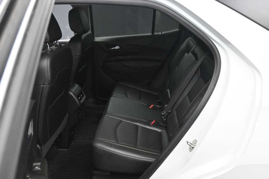 Used 2018 Chevrolet Equinox Premier FWD image 12